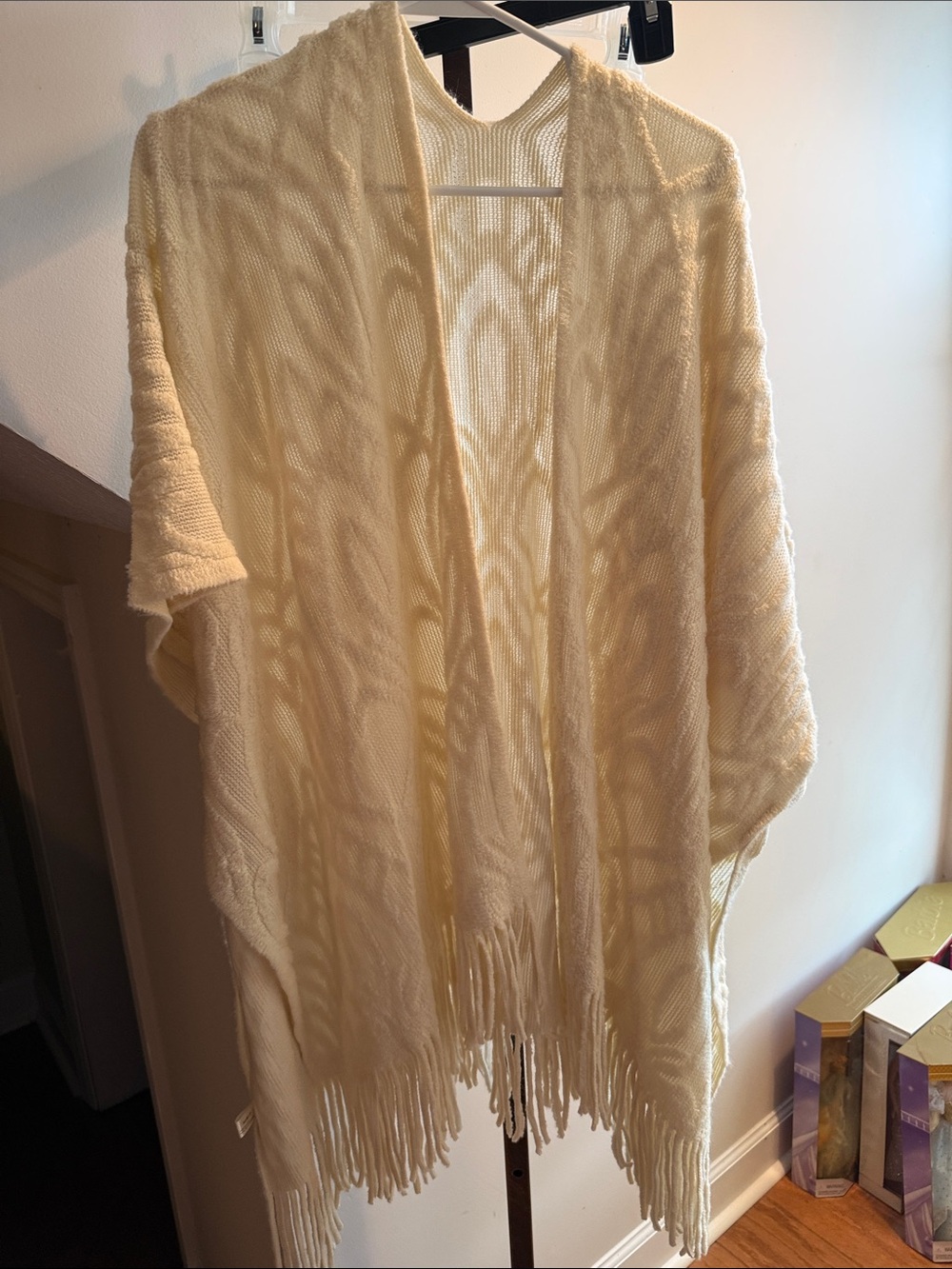 Source Unknown Cream Knit Fringe Shawl Cardigan